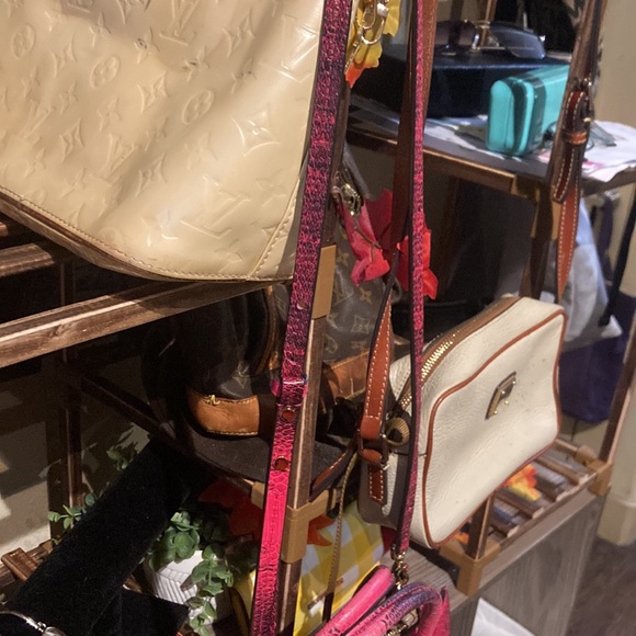 Michael Kors Mercer Studio Messenger Bag Purse Ultra Pink Snake Skin EUC - Picture 7 of 12